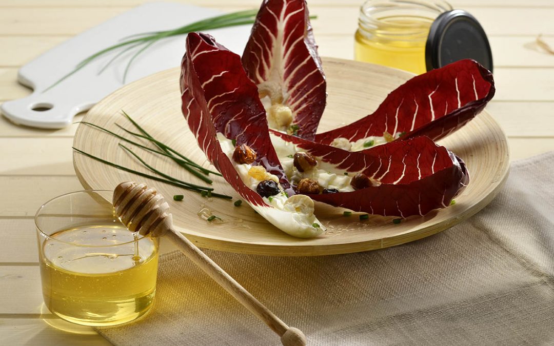 Red radicchio leaves with acacia honey and gorgonzola and mascarpone mousse