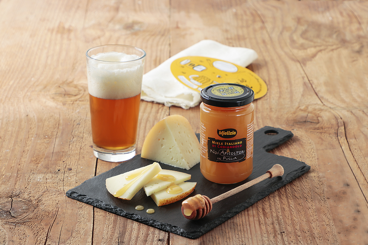 mielizia blog - abbinamento miele coriandolo pecorino Pienza birra stile English IPA degustazione aperitivo